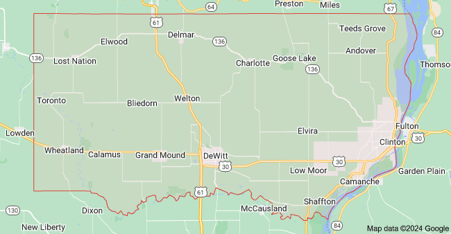 Outline map showing Clinton County, Iowa, including Clinton, DeWitt, and nearby towns.