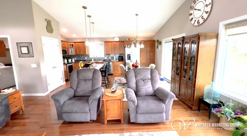 Lake Thunderhead home for sale open concept living room and kitchen Unionville Missouri